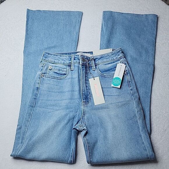 083 NWT Just USA Royalty High Rise Skinny Flare Jean Size 2 - Picture 4 of 8